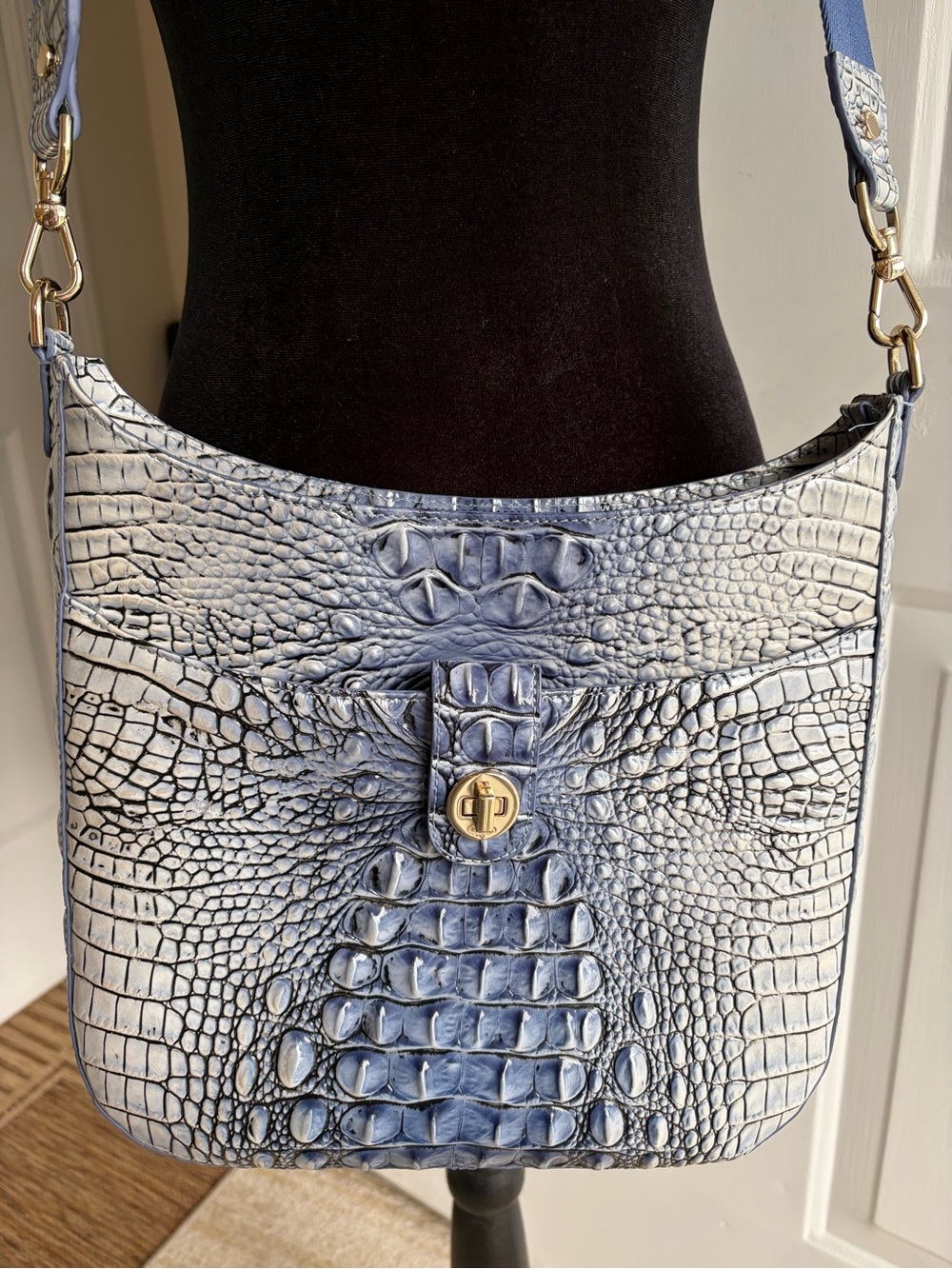 Brahmin Bellbottom Blue Leia
